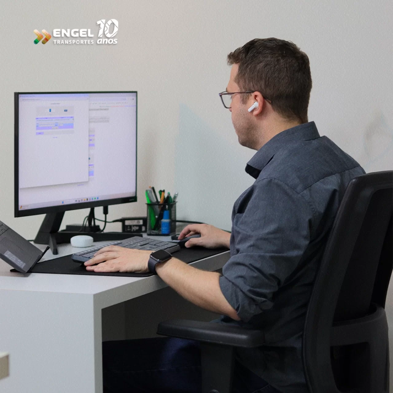 O impacto da tecnologia na redução de custos e aumento da ef